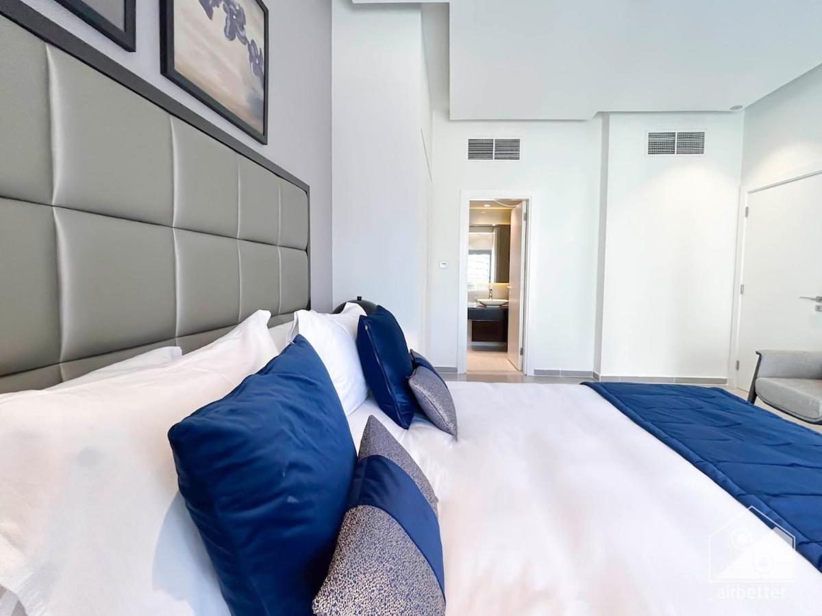 Luxury Stay At Damac Majestine With Balcony & Views Dubaj Zewnętrze zdjęcie