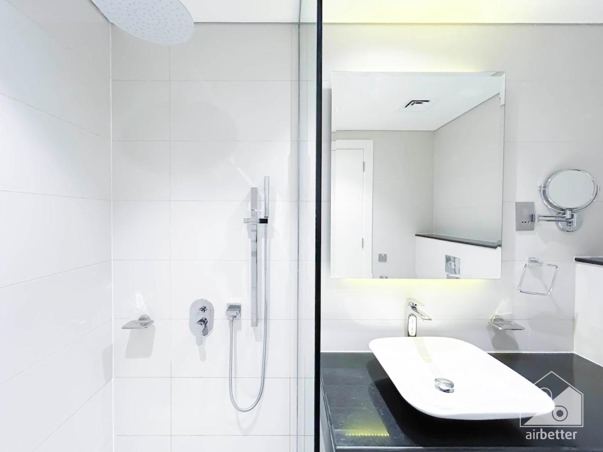 Luxury Stay At Damac Majestine With Balcony & Views Dubaj Zewnętrze zdjęcie